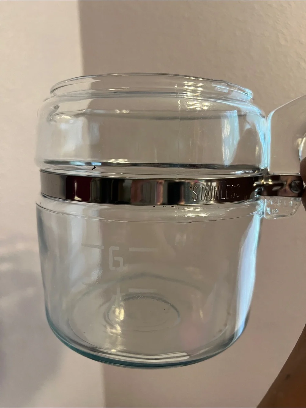 Pyrex Clear Glass Coffee/Tea Server with Lid & Stainless Silver Band LN